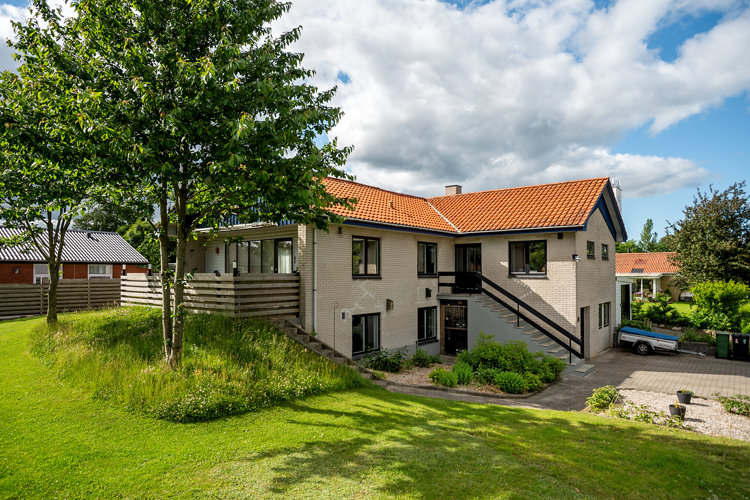 Møllehøjsvej 2