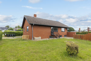 Ejendommen