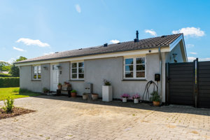 Ejendommen