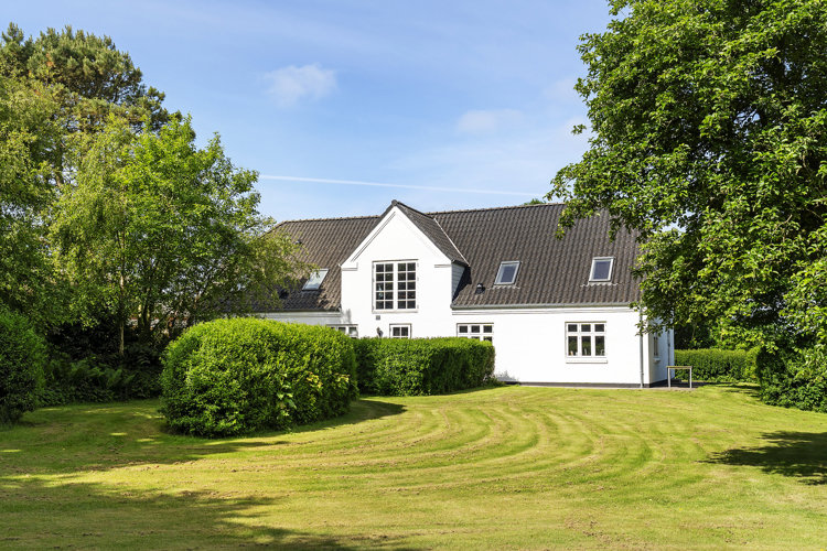 Hellebjerg 7