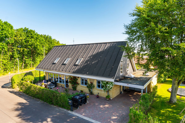 Ejendommen