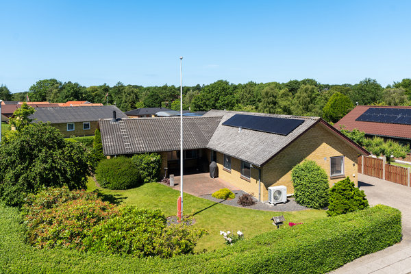 Ejendommen
