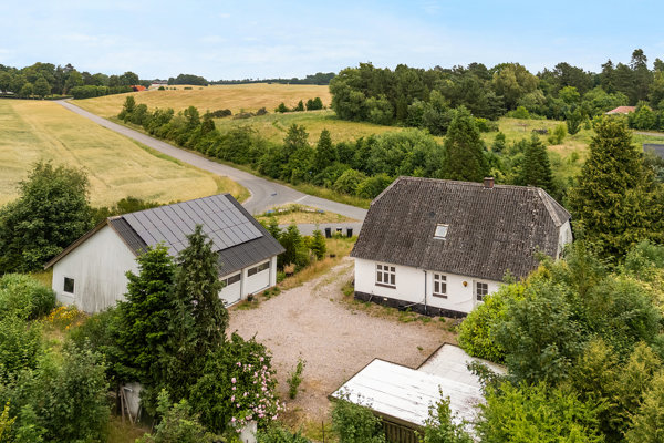 Ejendommen