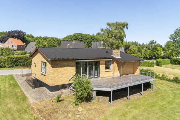 Ejendommen