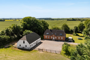 Ejendommen