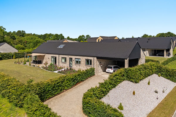 Ejendommen
