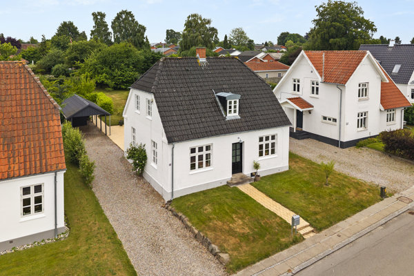 Ejendommen