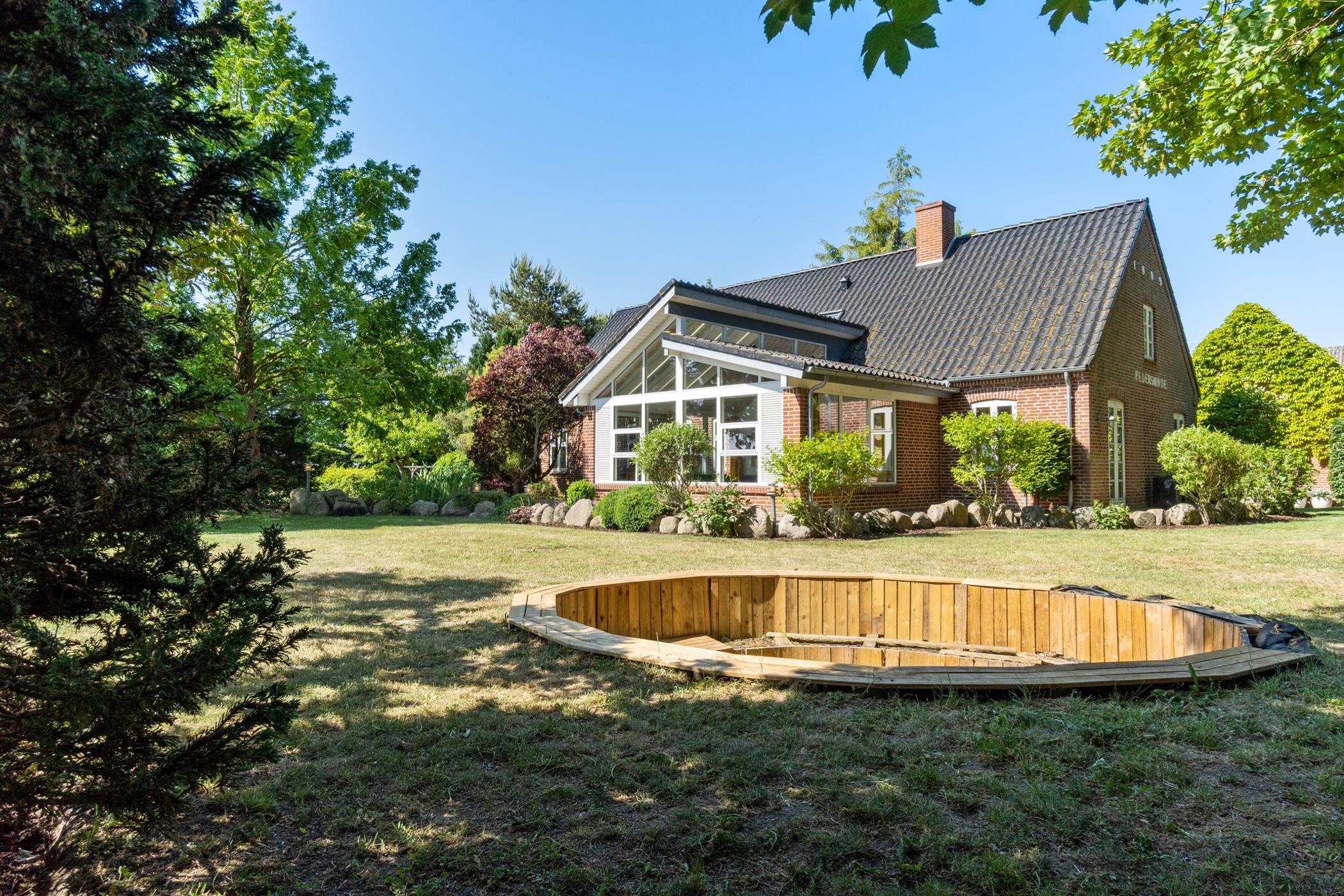 Villa på Smederupvej 9 8300 Odder.