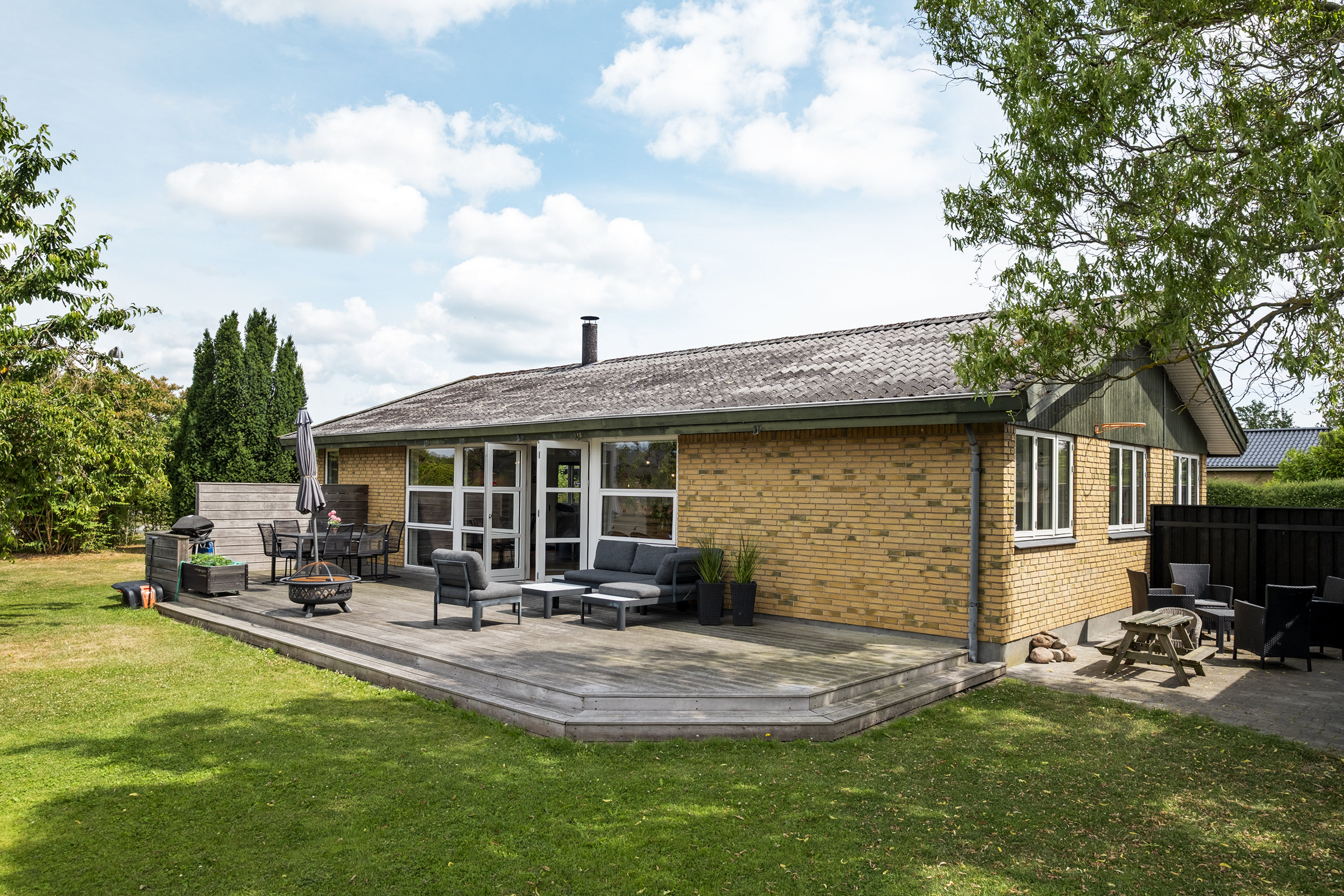 Kuća, 120 m², zemljište 700 m²