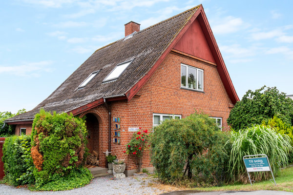 Ejendommen
