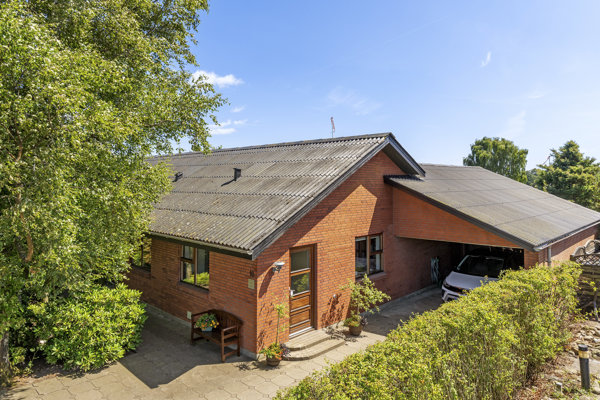Ejendommen