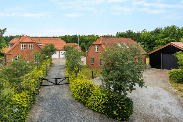 Ejendommen