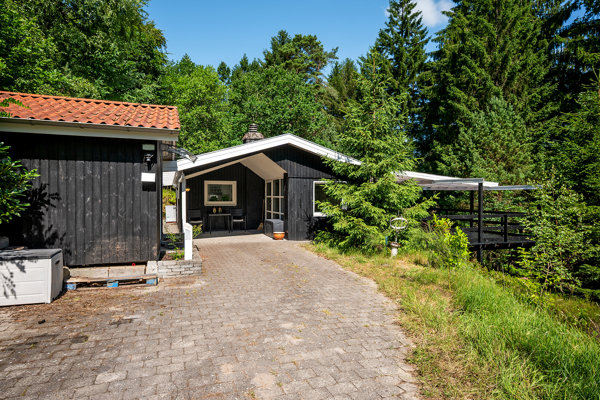 Ejendommen