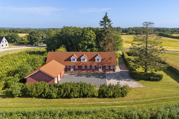 Ejendommen