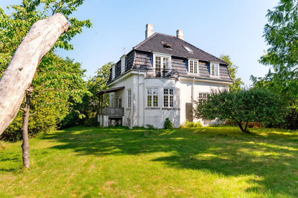 Ejendommen