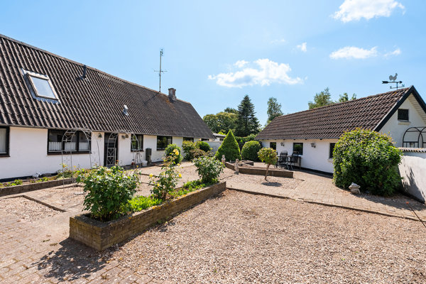 Ejendommen