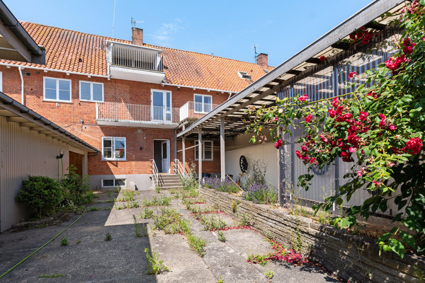 Ejendommen