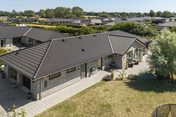 Ejendommen