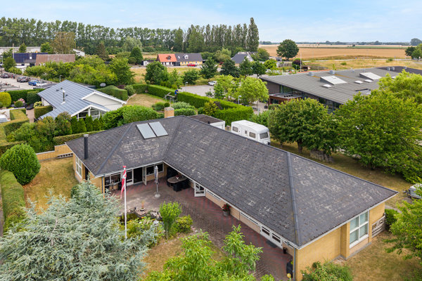 Ejendommen