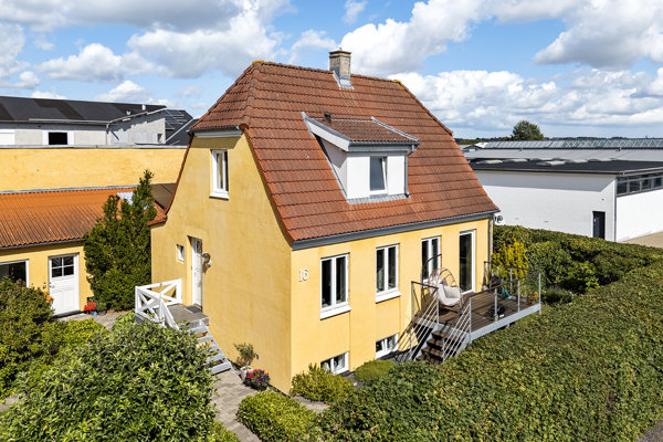 Ejendommen