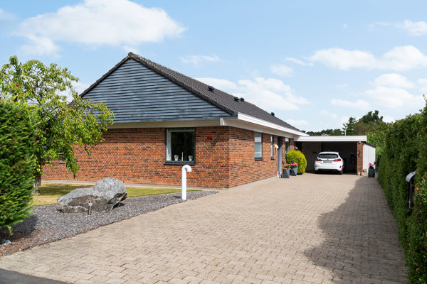 Ejendommen