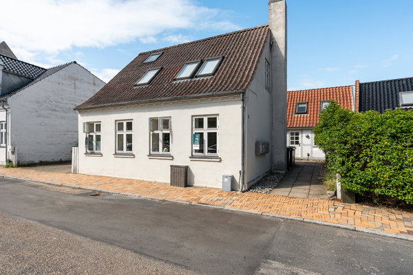 Ejendommen