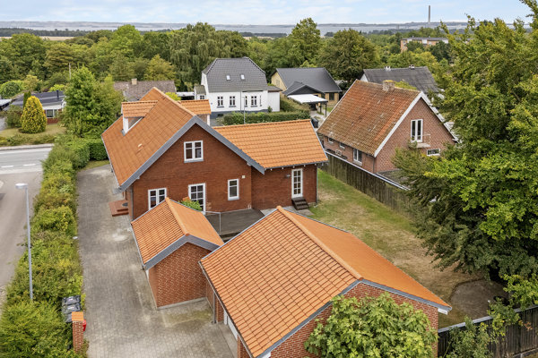 Ejendommen