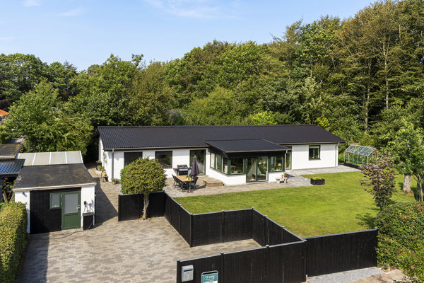 Ejendommen