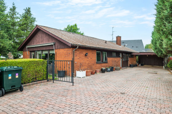 Ejendommen