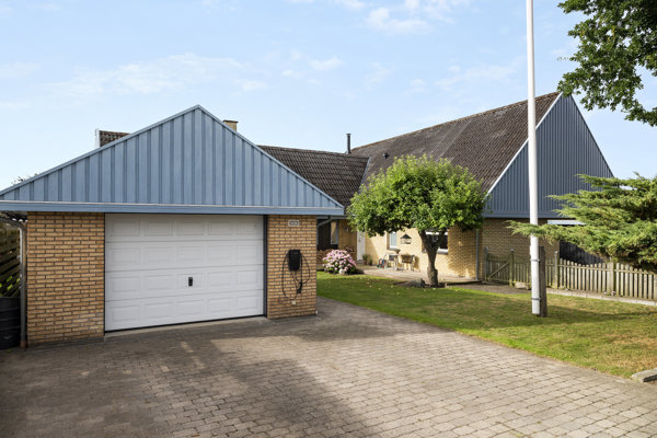 Ejendommen