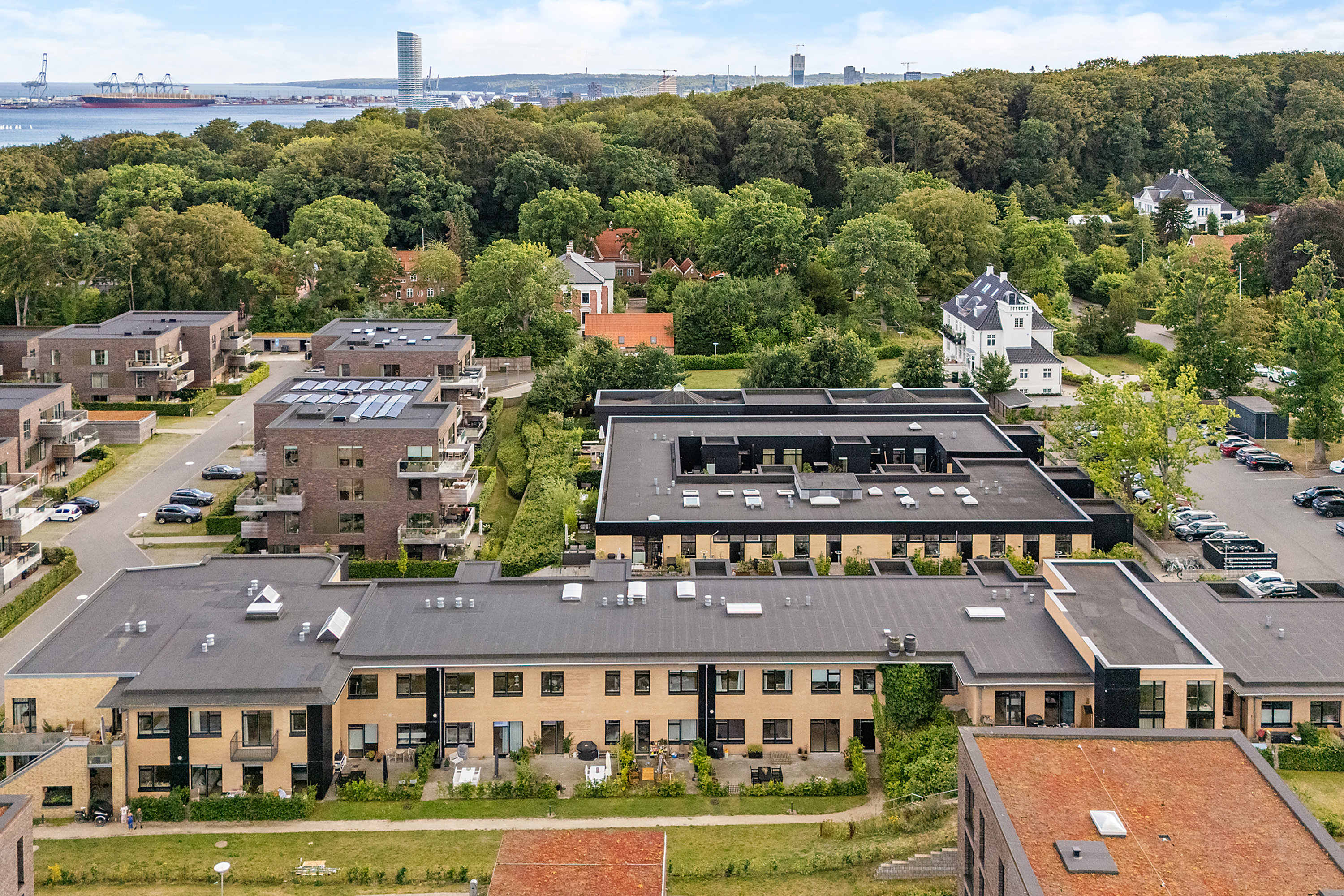Ejerlejlighed på Østre Skovvej 12E, -1. tv 8240 Risskov.