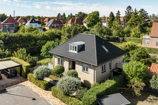Ejendommen