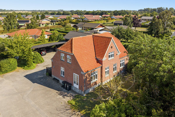Ejendommen