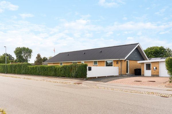 Ejendommen
