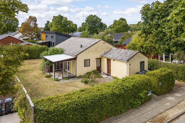 Ejendommen