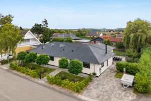 Ejendommen
