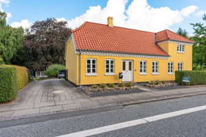 Ejendommen