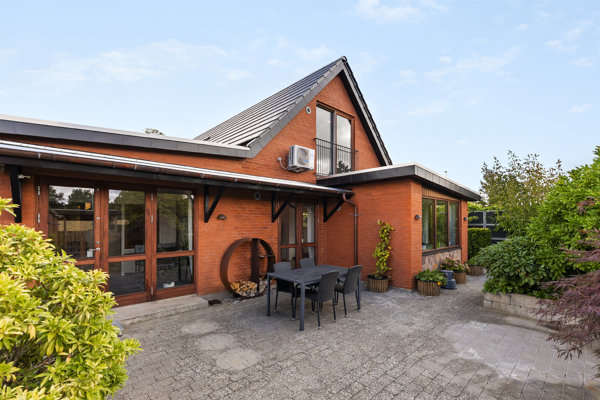 Ejendommen