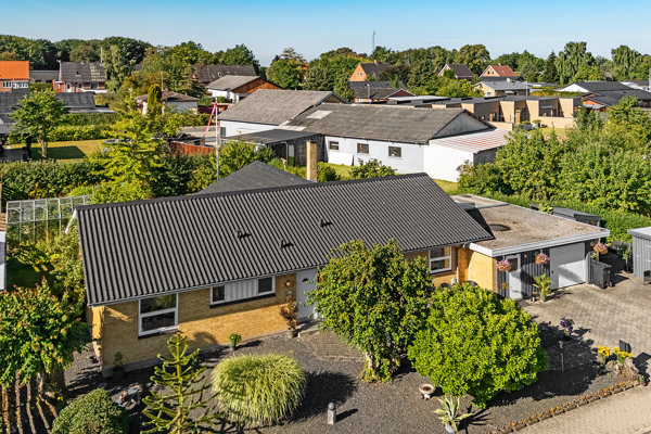 Ejendommen