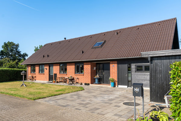 Ejendommen