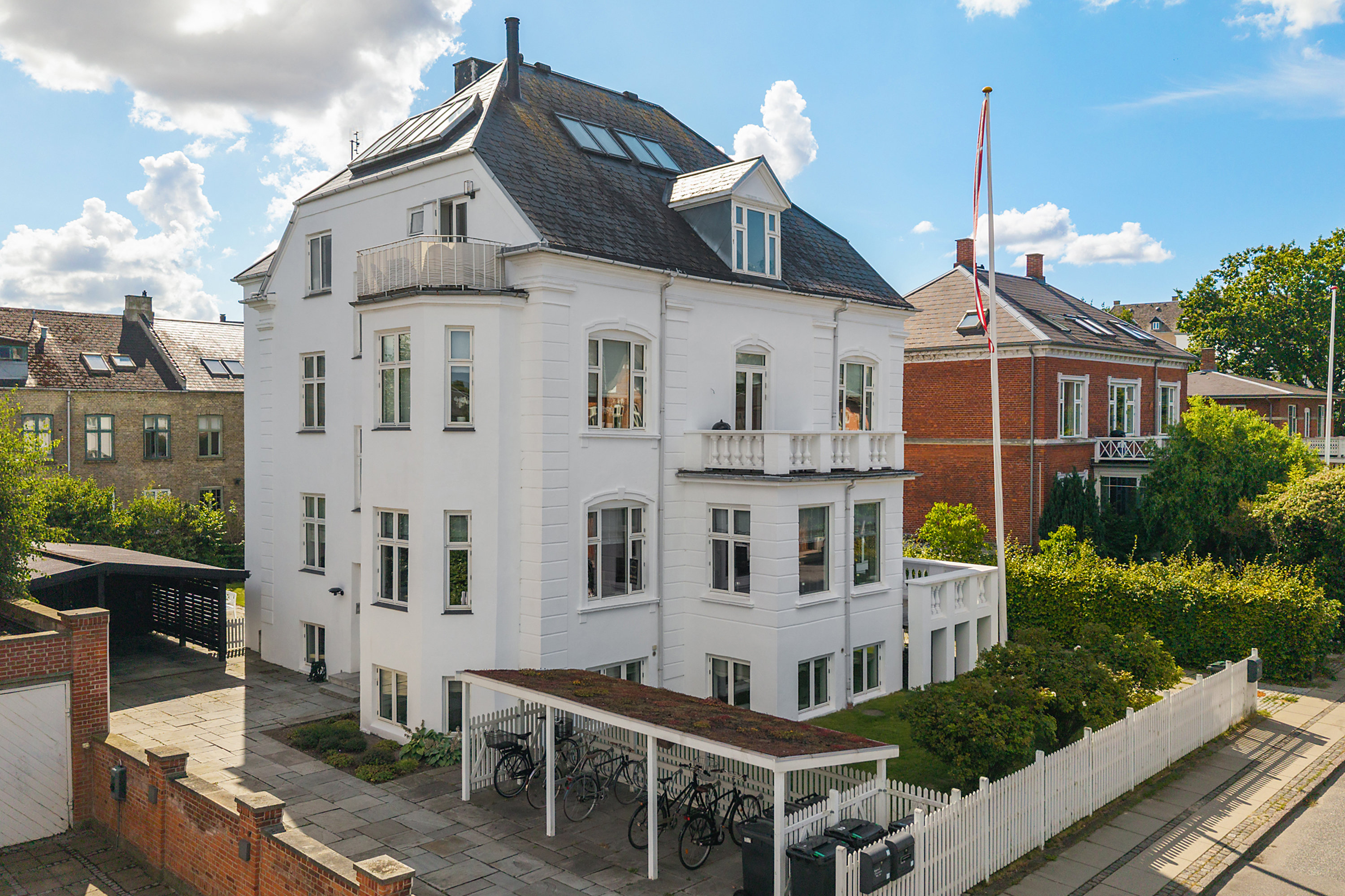 Marievej 10A, 1. 2900 Hellerup
