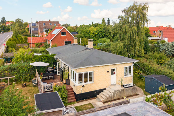 Ejendommen
