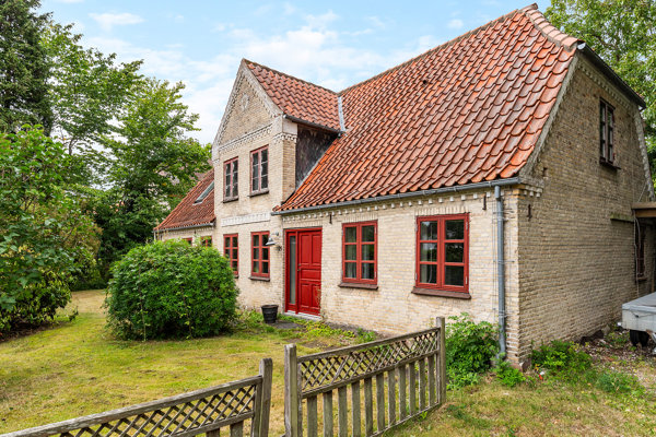 Ejendommen