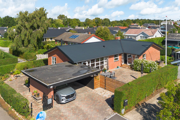 Ejendommen