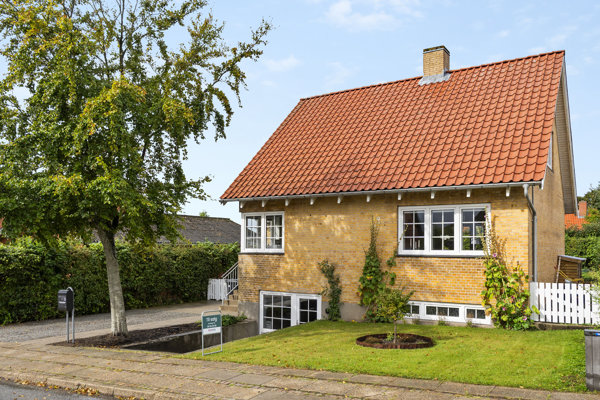 Ejendommen
