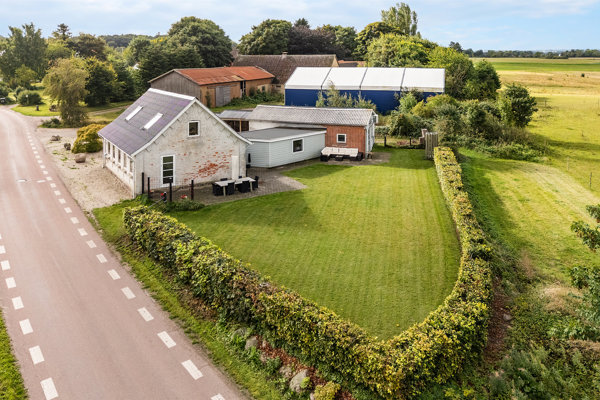 Ejendommen