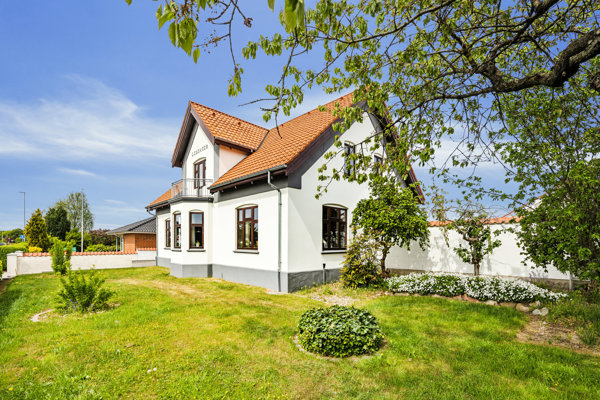 Ejendommen