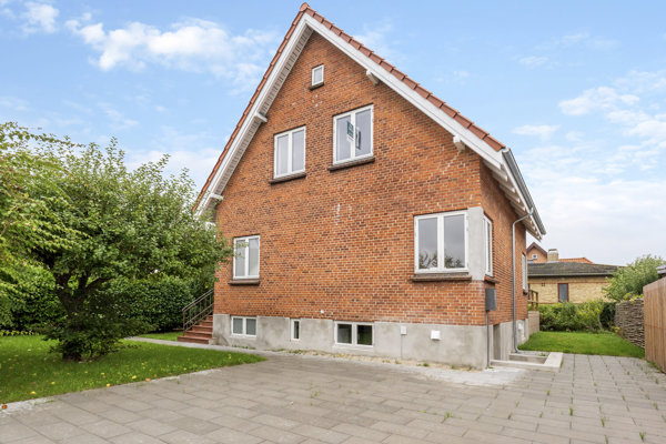 Ejendommen