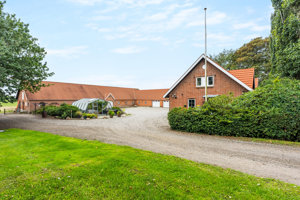 Ejendommen