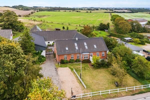 Ejendommen